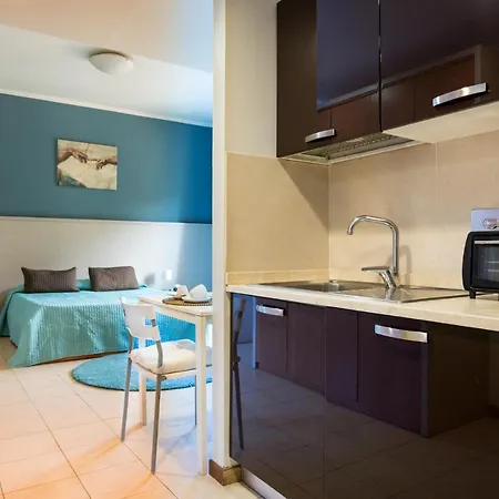 Residenza Conti 4*