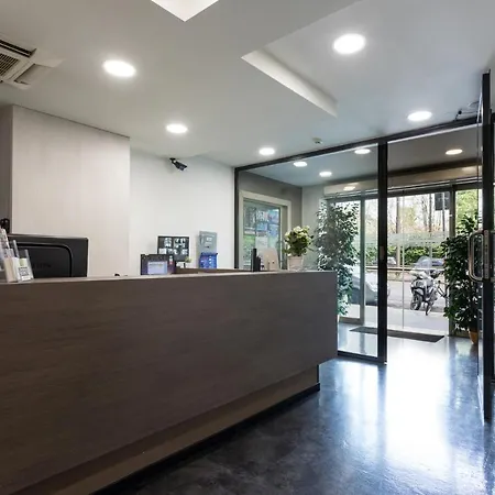 Residenza Conti 3*