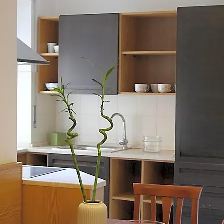 Ξενοδοχείο με διαμερίσματα Residenza Conti 4*