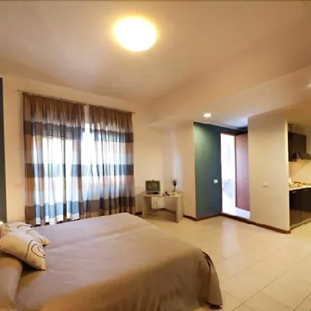 Residenza Conti 4* 로마